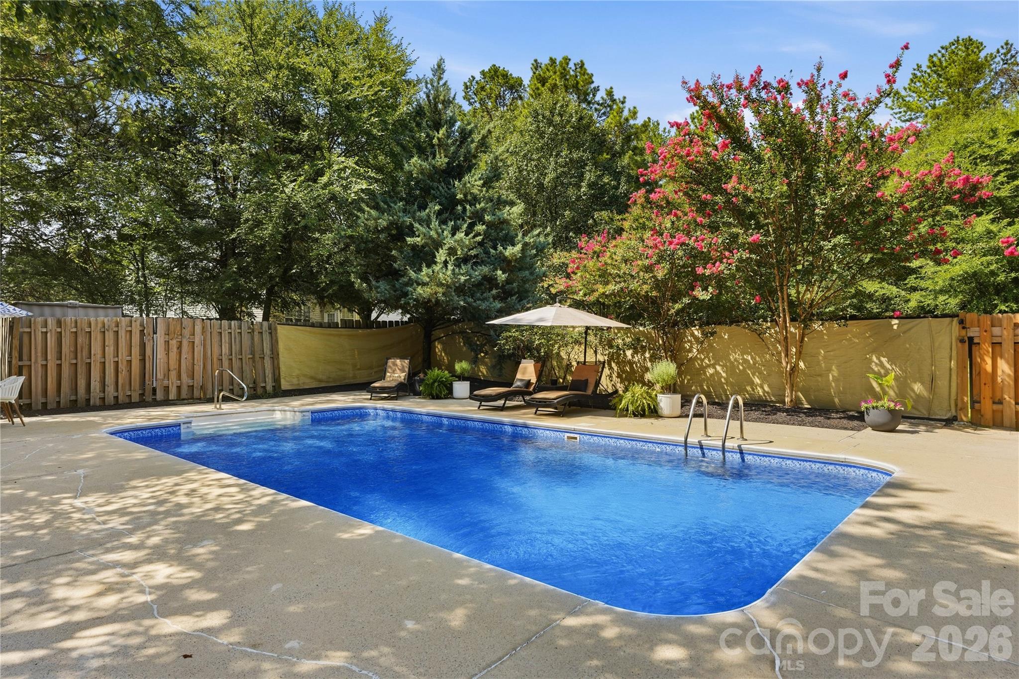 12312 Greenway View Court