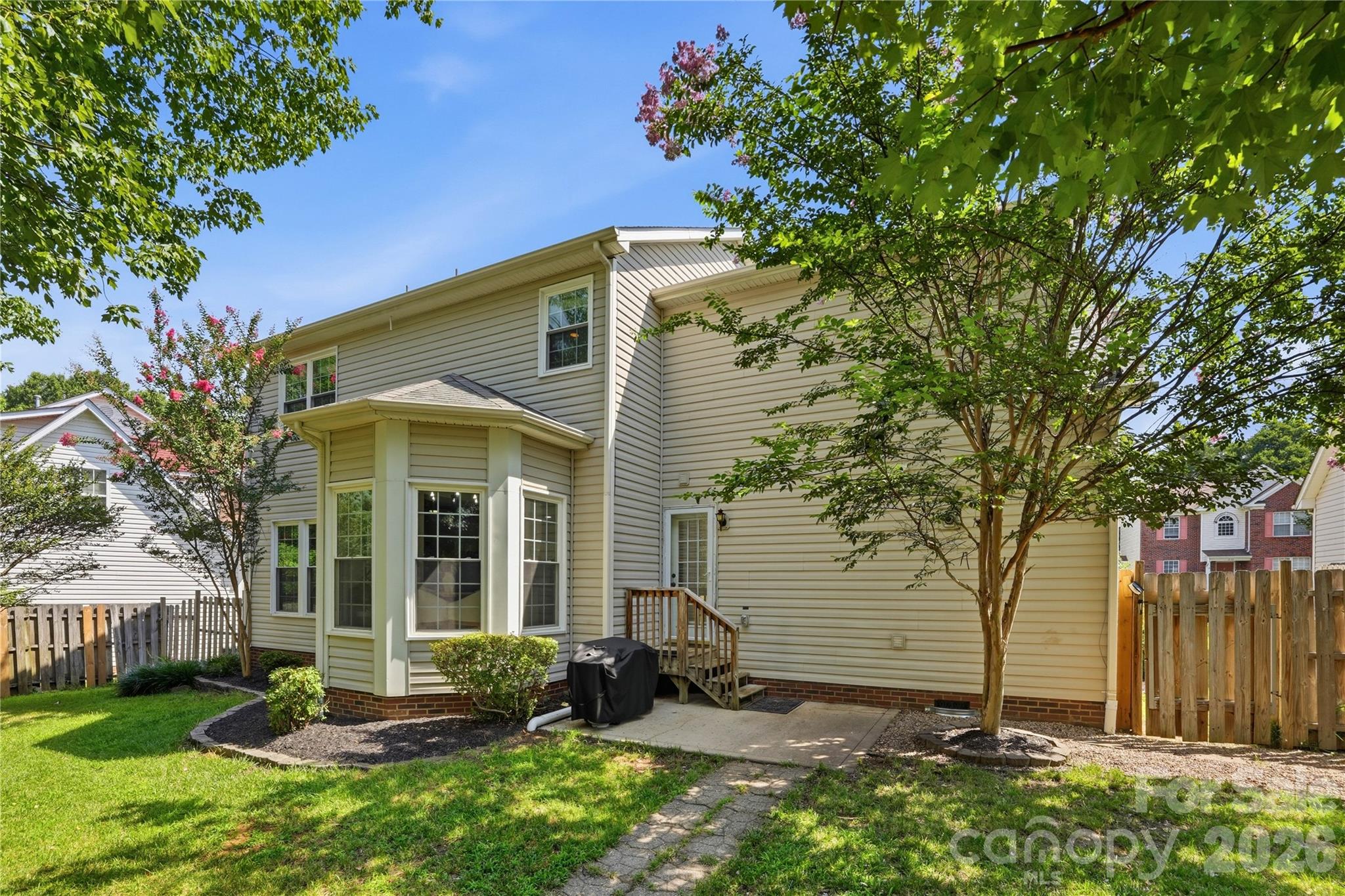 12312 Greenway View Court