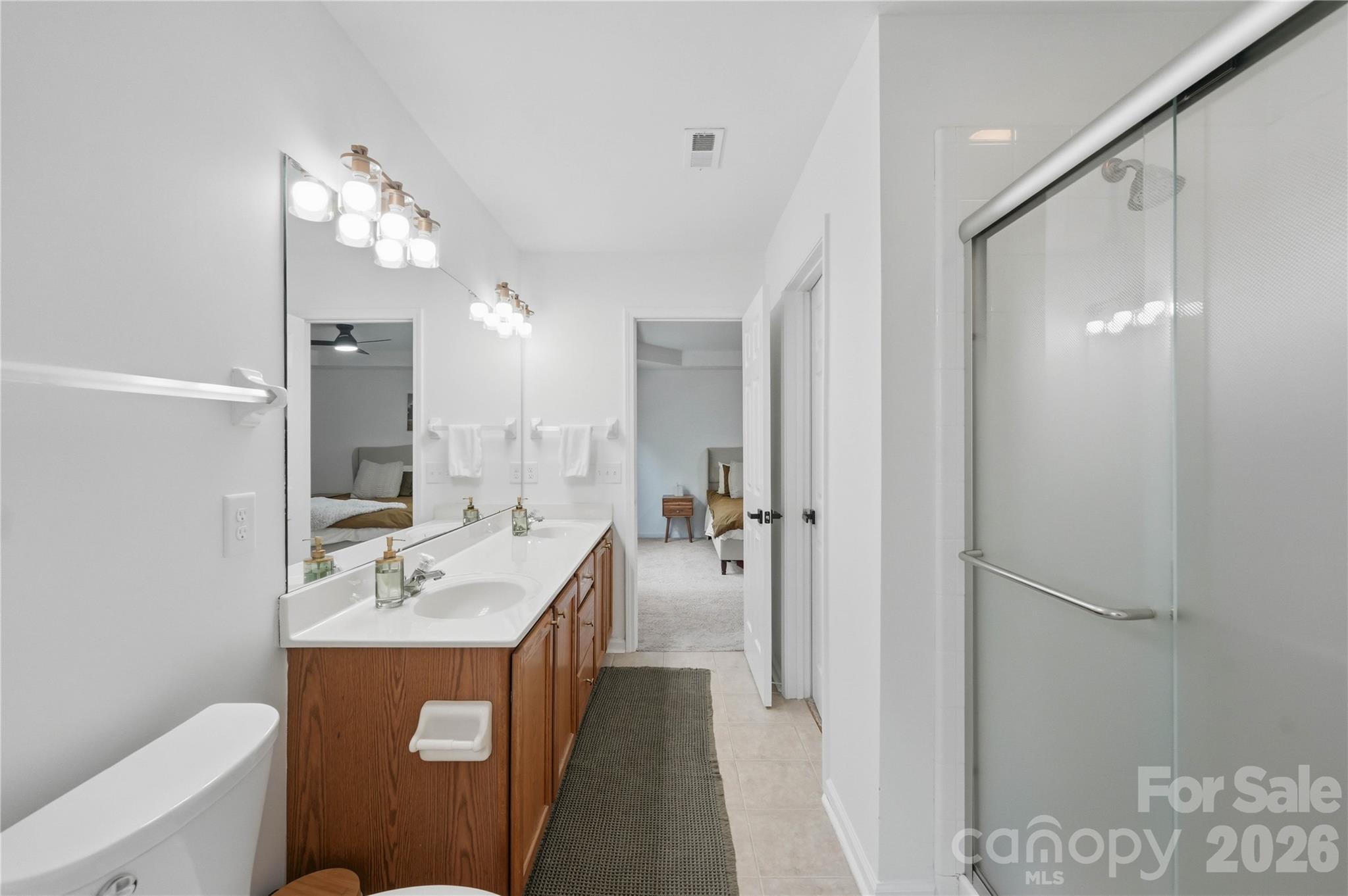 12312 Greenway View Court
