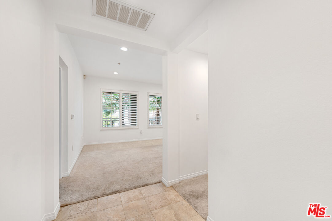 6020 Seabluff Dr Unit: 218