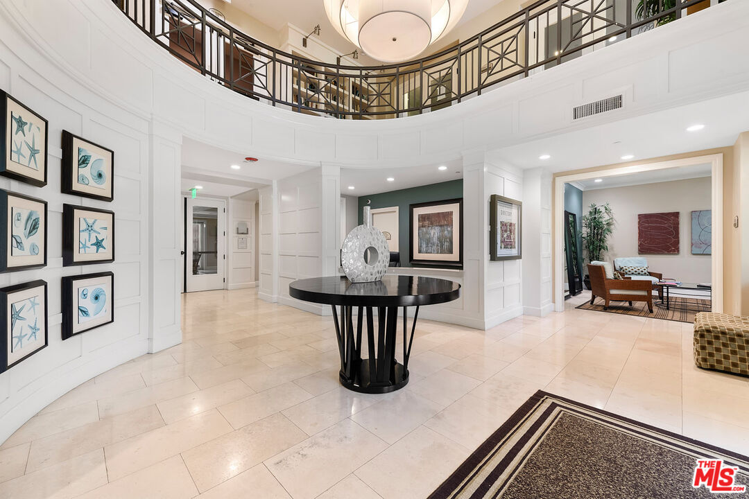 6241 Crescent Park Unit: 109