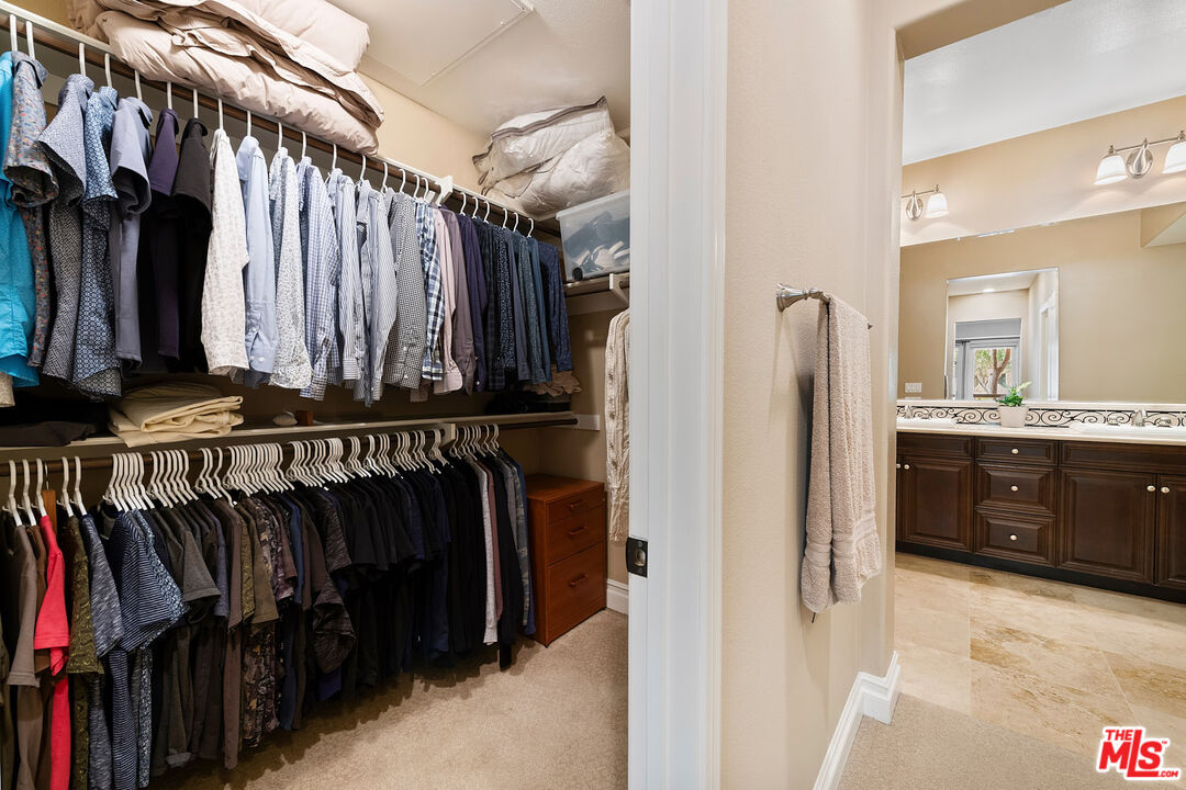 6241 Crescent Park Unit: 109