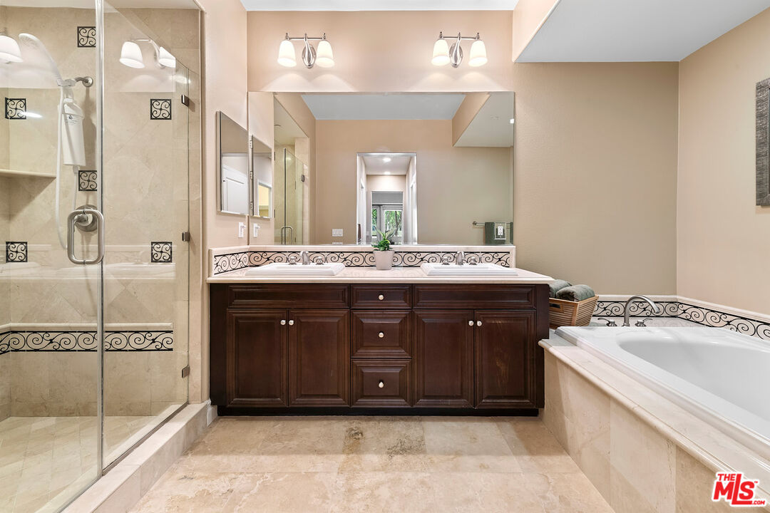 6241 Crescent Park Unit: 109