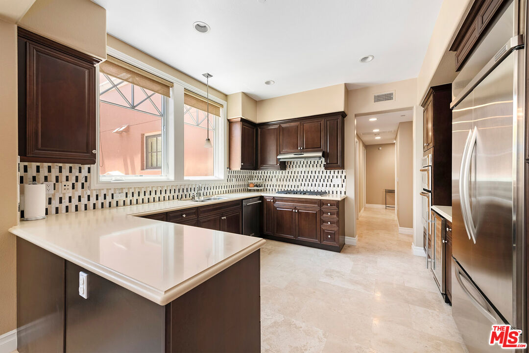 6241 Crescent Park Unit: 109