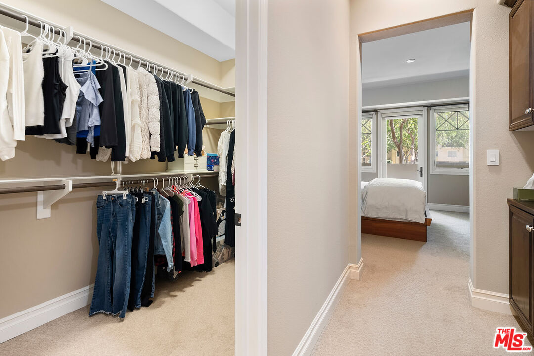 6241 Crescent Park Unit: 109
