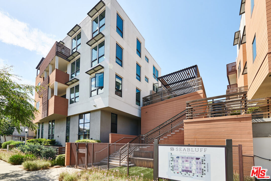 6030 Seabluff Dr Unit: 316