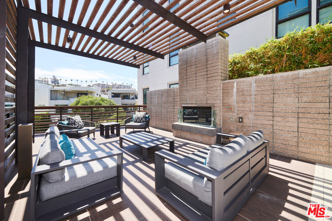 6030 Seabluff Dr Unit: 316