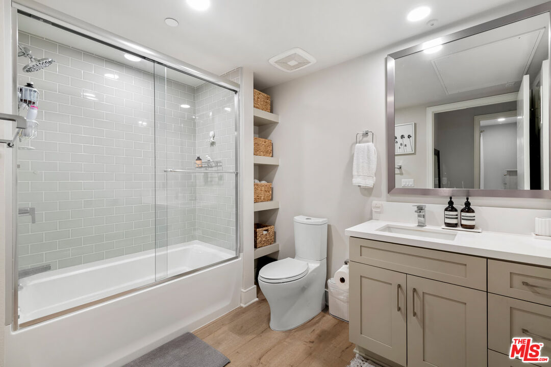 6030 Seabluff Dr Unit: 316