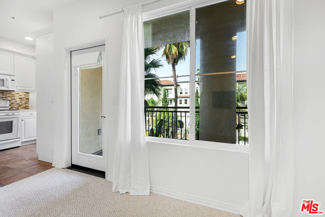 6020 Seabluff Dr Unit: 301