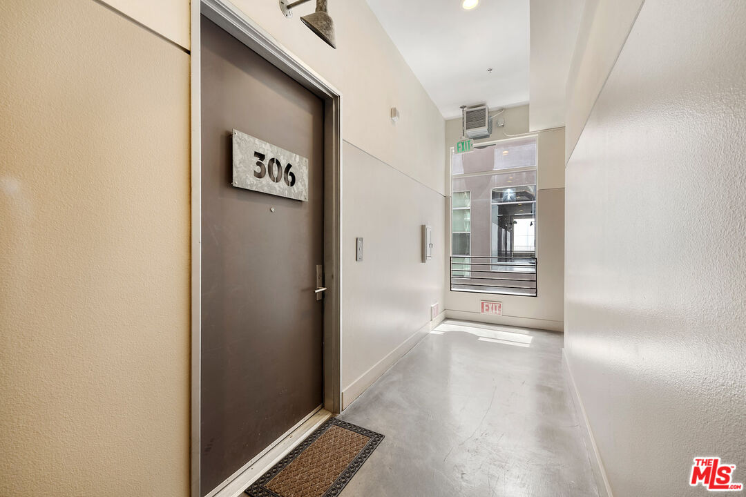 13320 Beach Ave Unit: 306