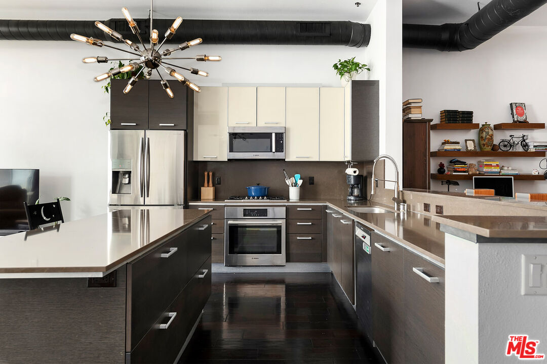 13320 Beach Ave Unit: 306