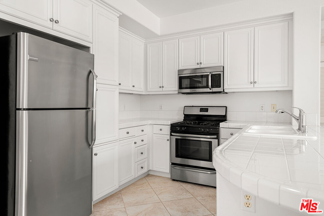 13044 Pacific Prome Unit: 214