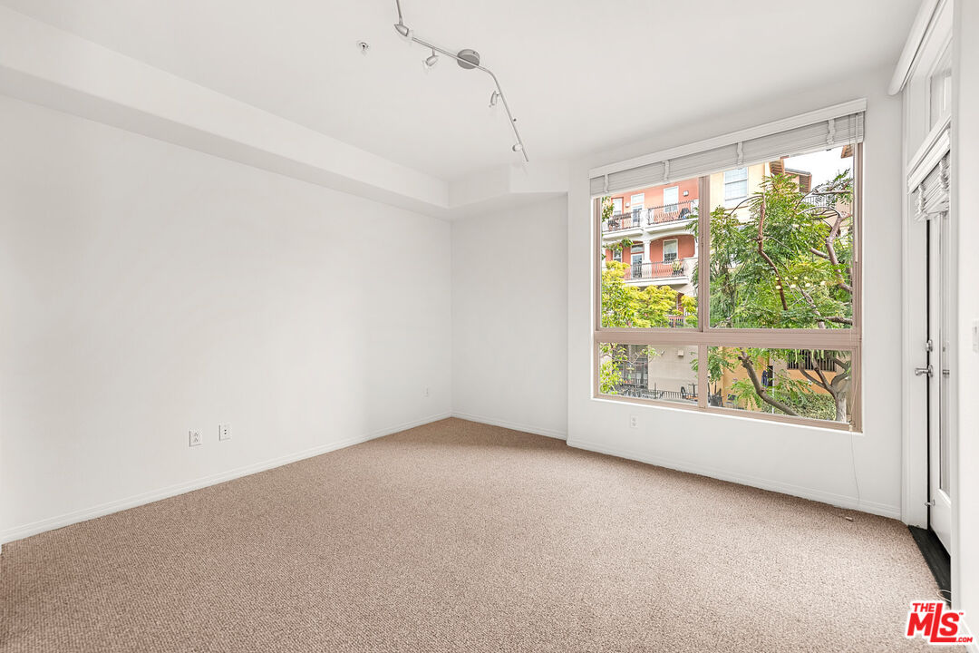 13044 Pacific Prome Unit: 214