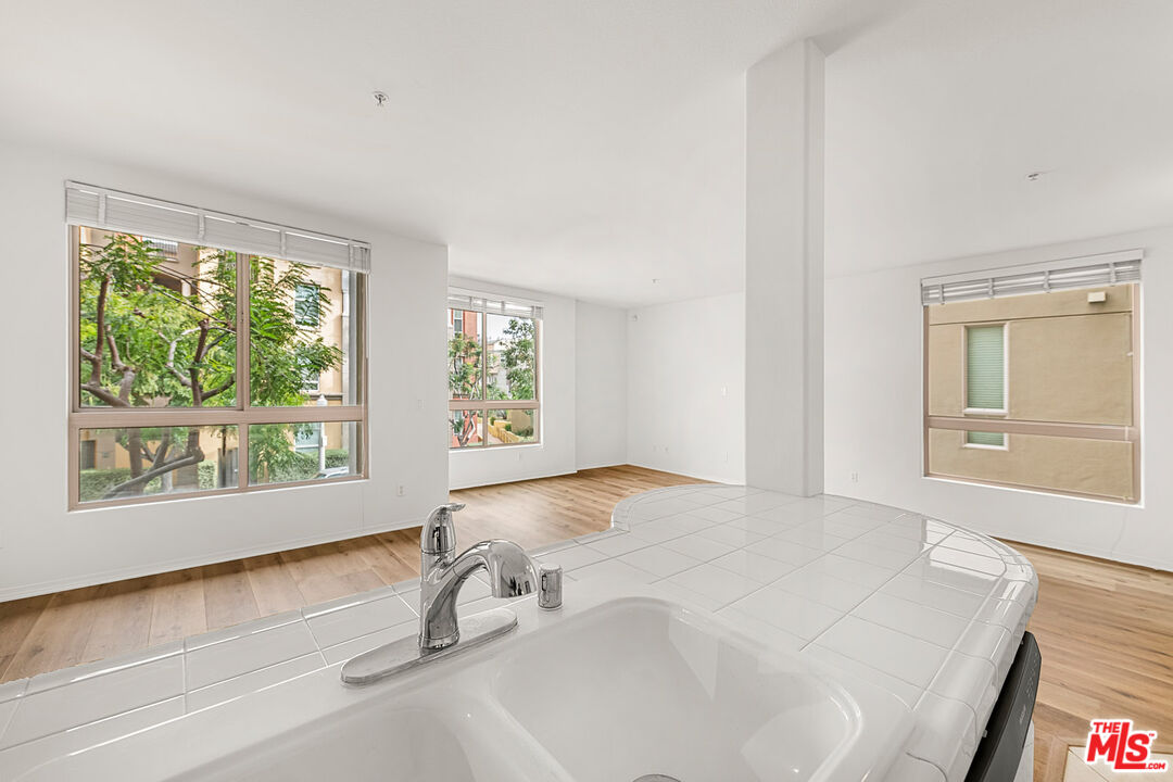 13044 Pacific Prome Unit: 214