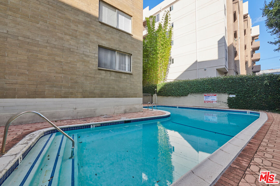 1300 Midvale Ave Unit: 408