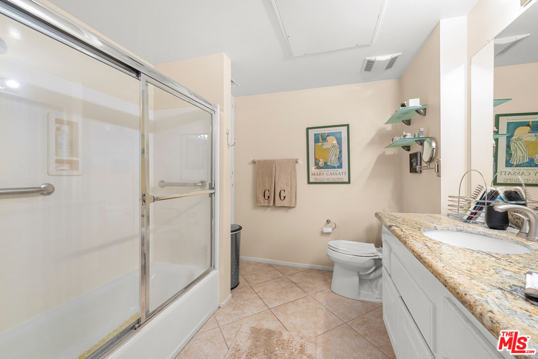 13200 Pacific Prome Unit: 322