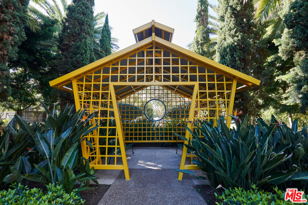 13200 Pacific Prome Unit: 322