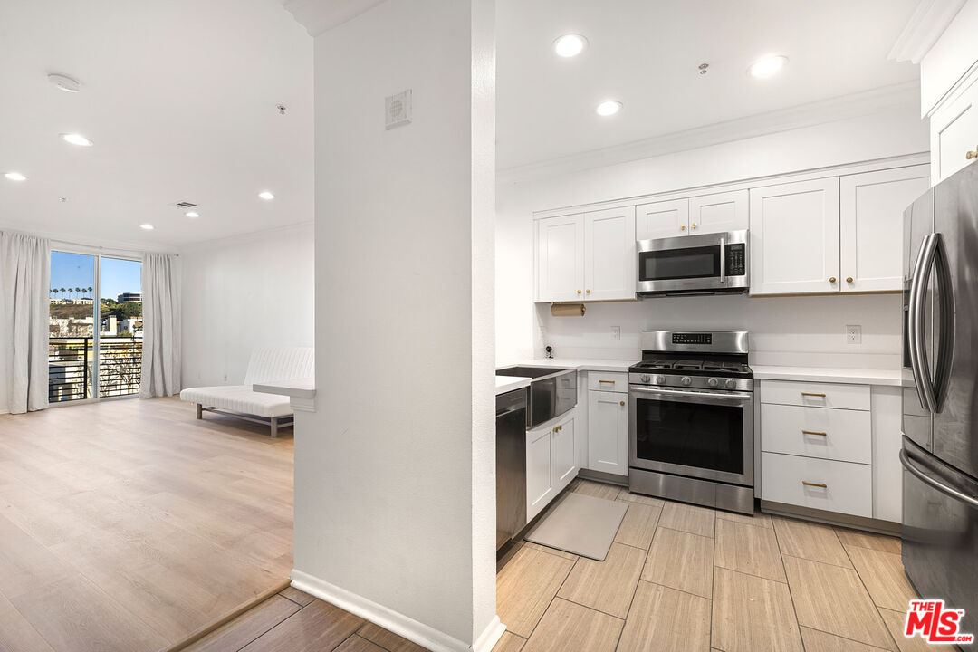 6400 Crescent Park Unit: 315