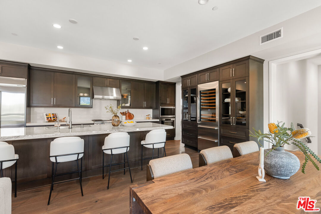 12775 Bluff Creek Dr Unit: 1