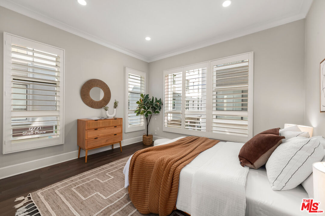 12775 Bluff Creek Dr Unit: 1