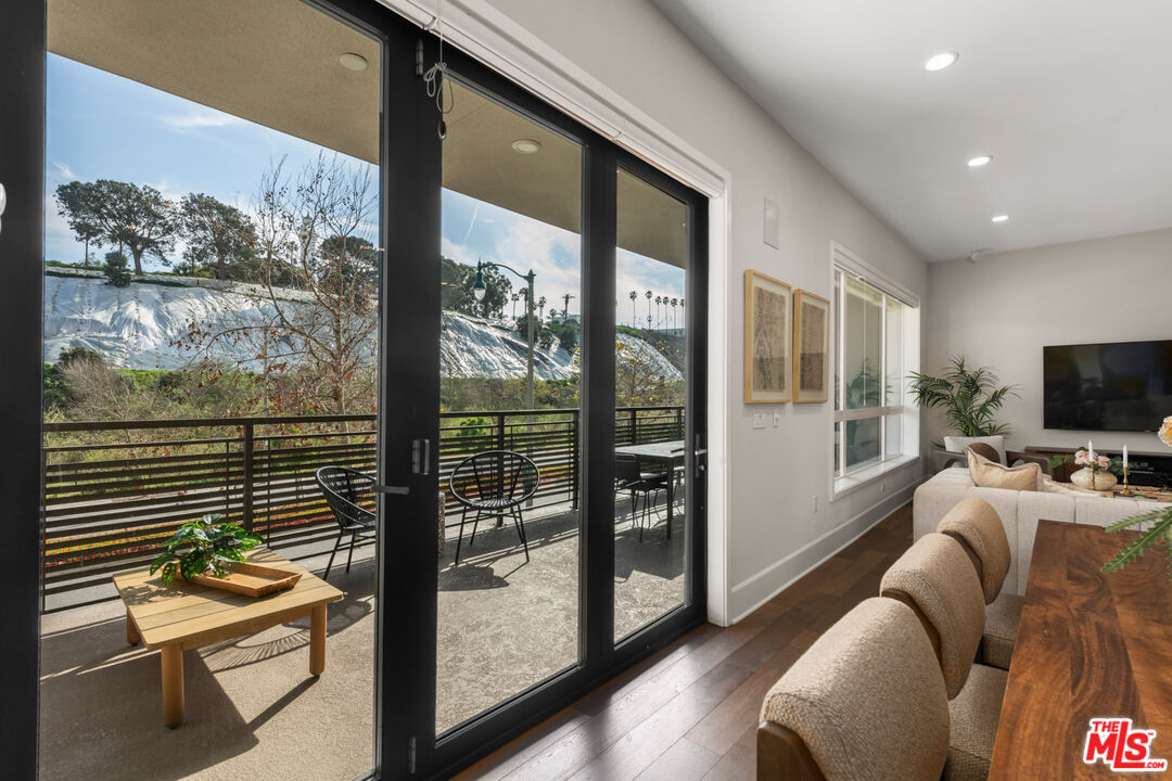 12775 Bluff Creek Dr Unit: 1