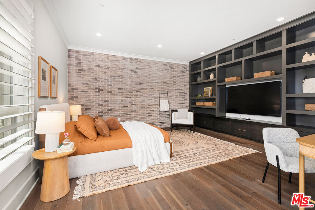 12775 Bluff Creek Dr Unit: 1