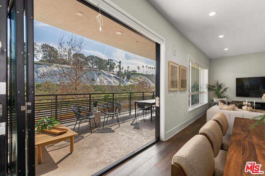 12775 Bluff Creek Dr Unit: 1