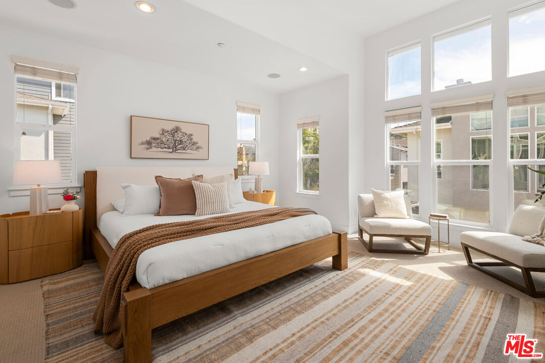 6011 Dawn Crk Unit: 1