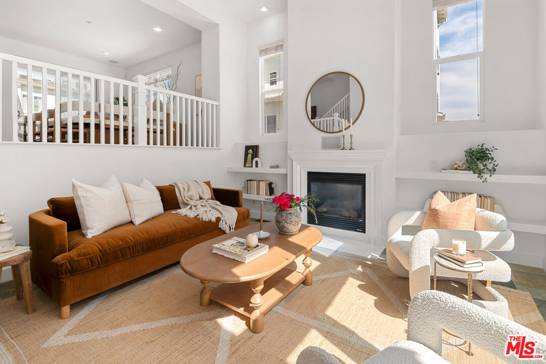 6011 Dawn Crk Unit: 1