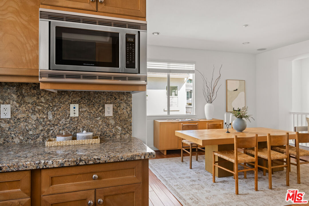 6011 Dawn Crk Unit: 1