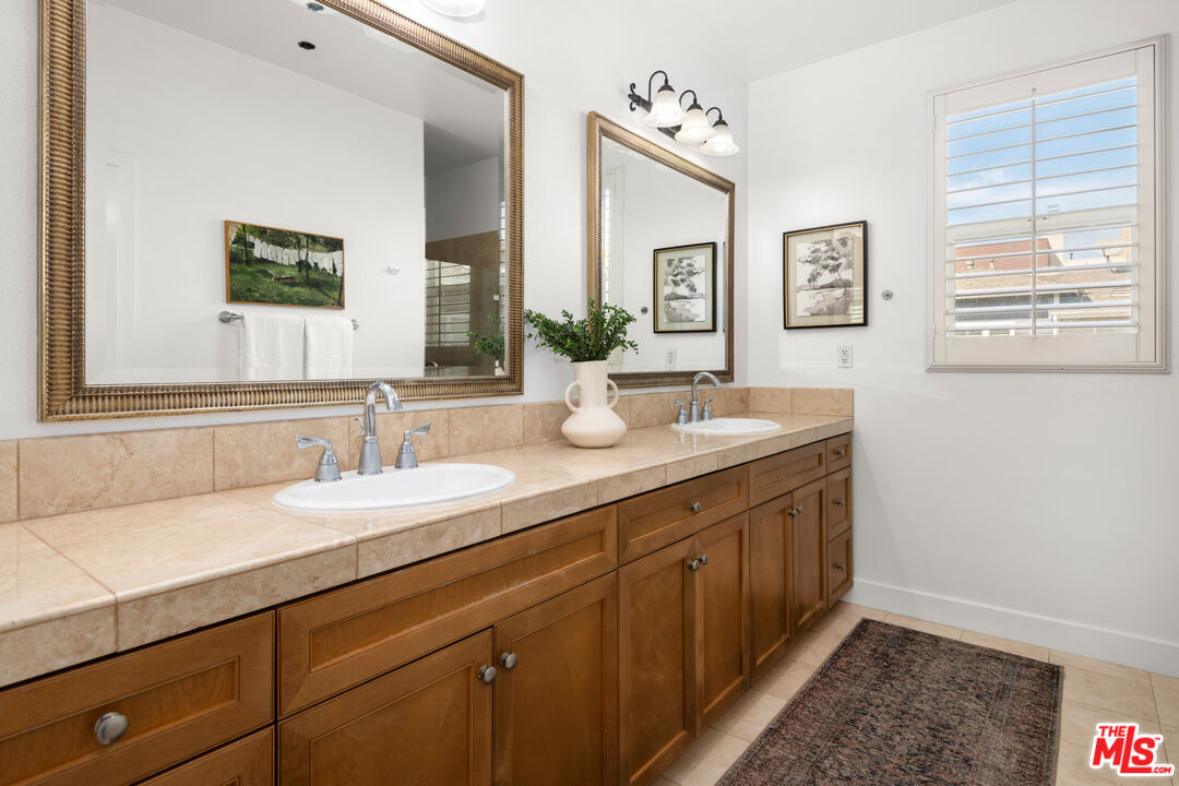 6011 Dawn Crk Unit: 1