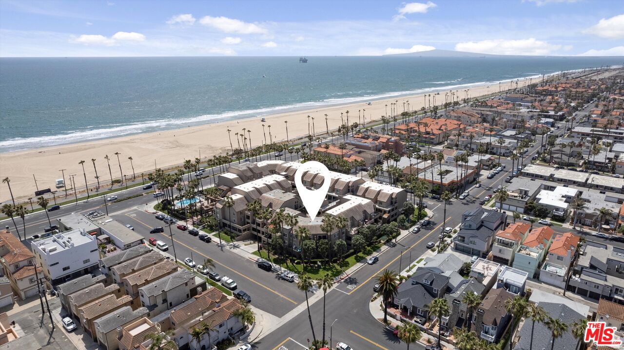 1200 Pacific Coast Hwy Unit: 305