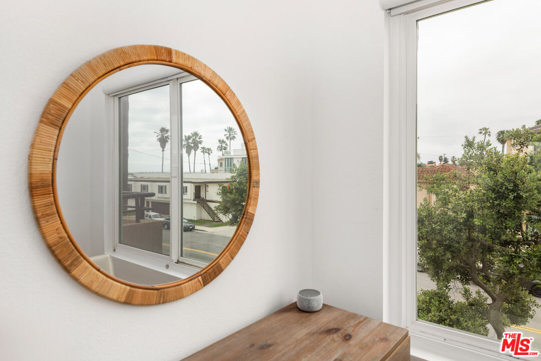 1200 Pacific Coast Hwy Unit: 305