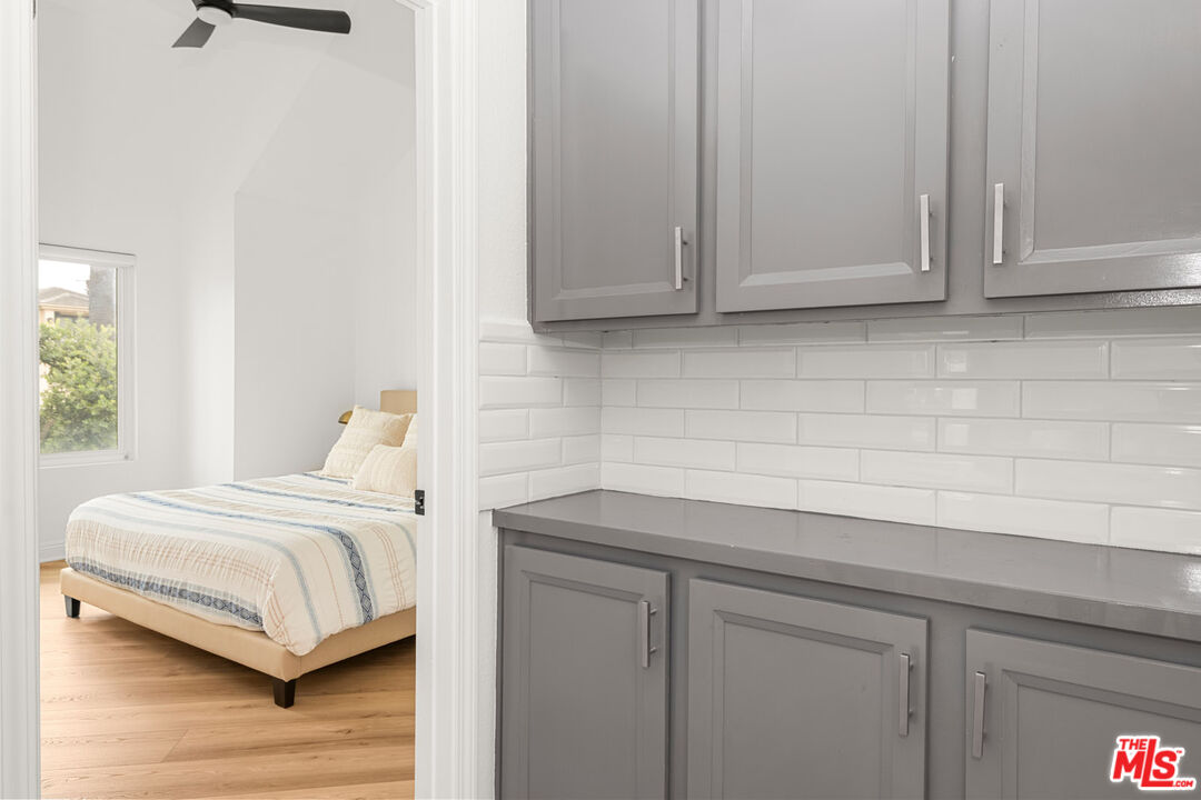 1200 Pacific Coast Hwy Unit: 305