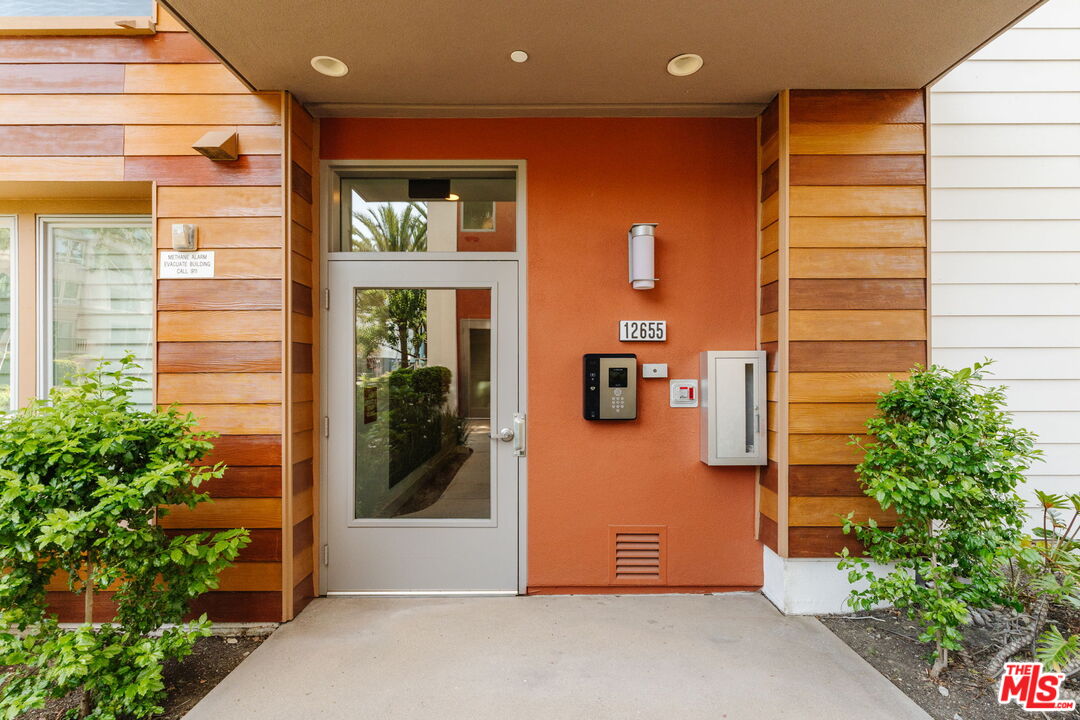 12655 Sandhill Ln Unit: 2