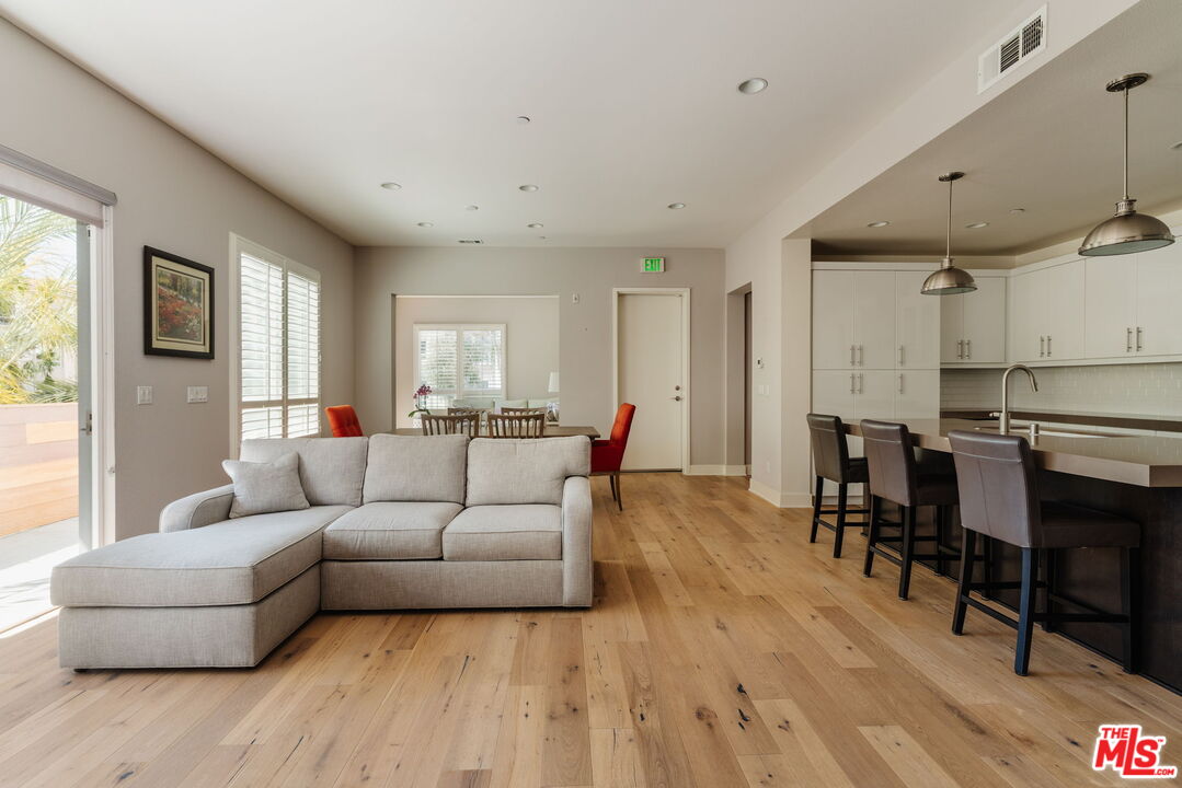 12655 Sandhill Ln Unit: 2