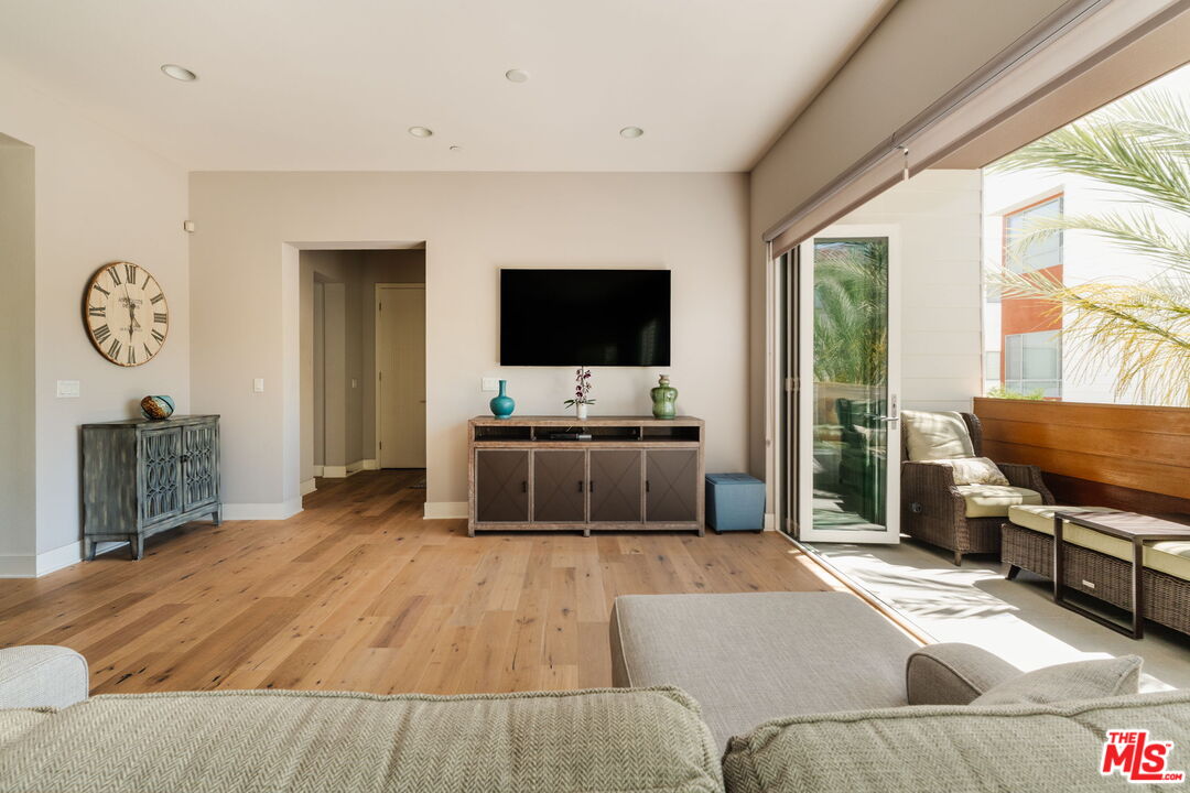 12655 Sandhill Ln Unit: 2