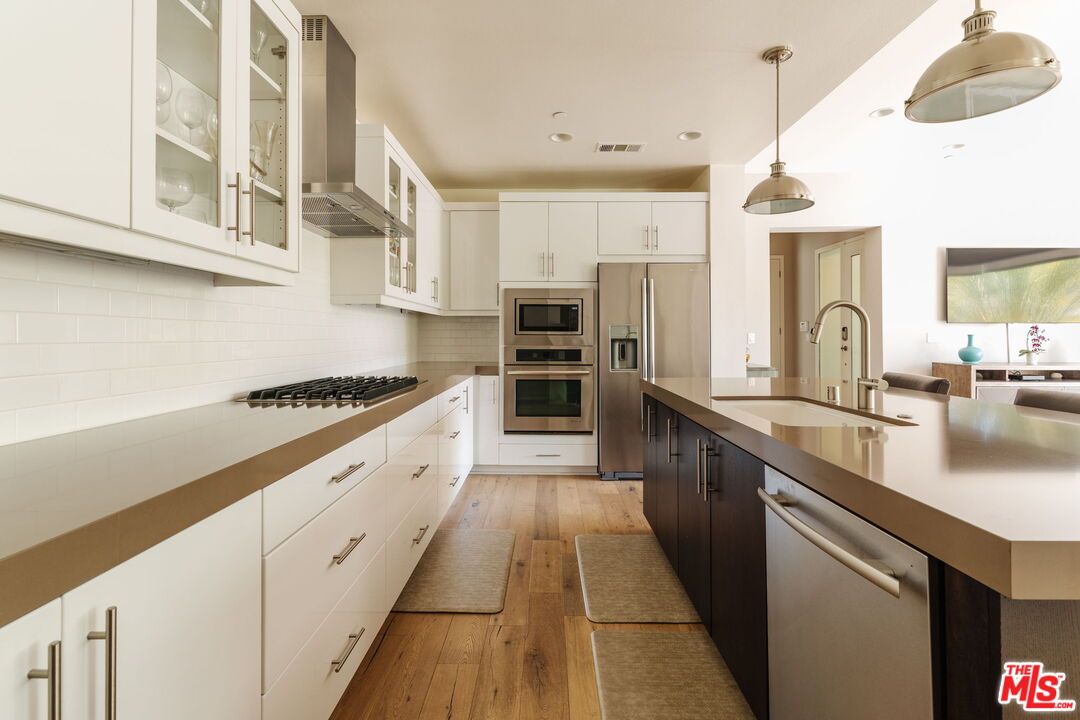 12655 Sandhill Ln Unit: 2