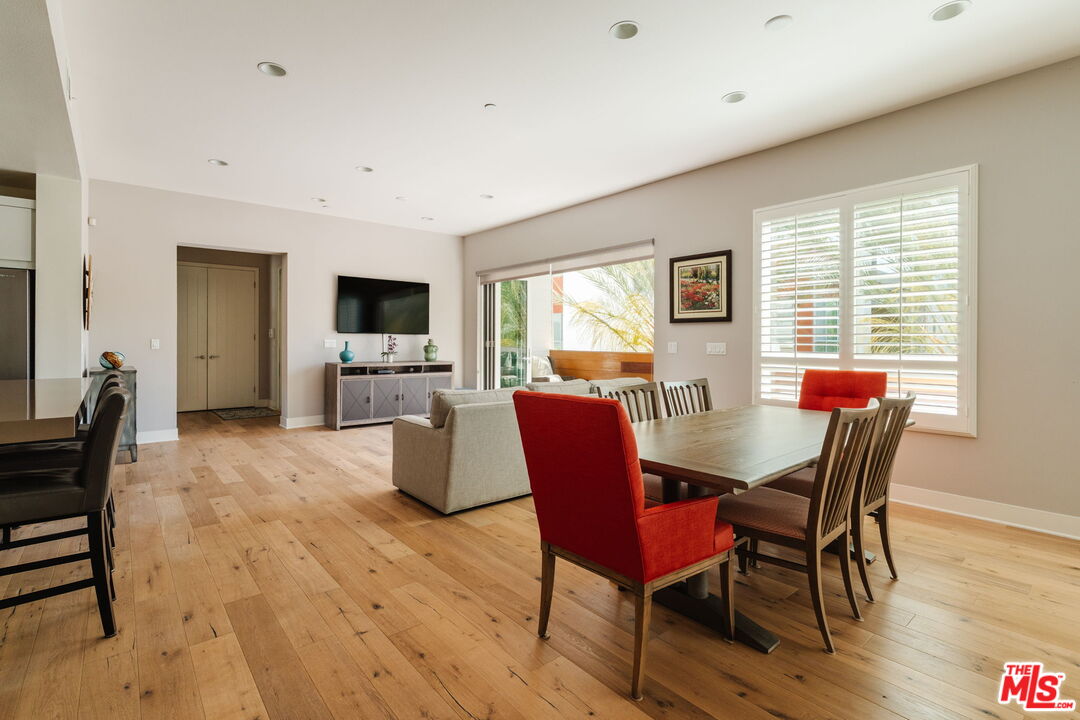 12655 Sandhill Ln Unit: 2