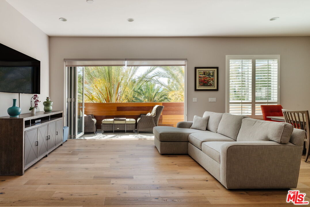 12655 Sandhill Ln Unit: 2