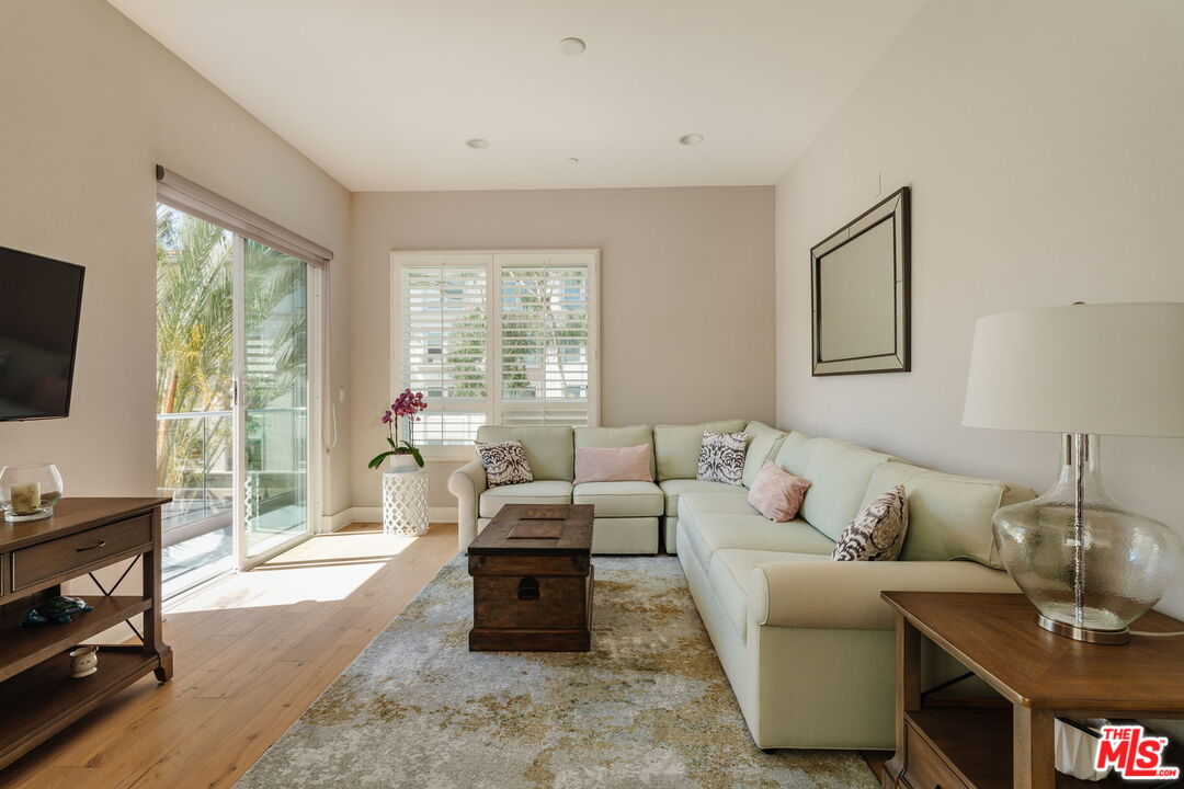 12655 Sandhill Ln Unit: 2