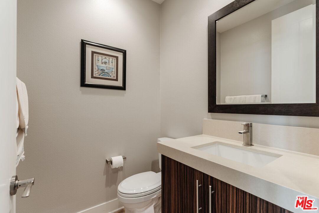 12655 Sandhill Ln Unit: 2