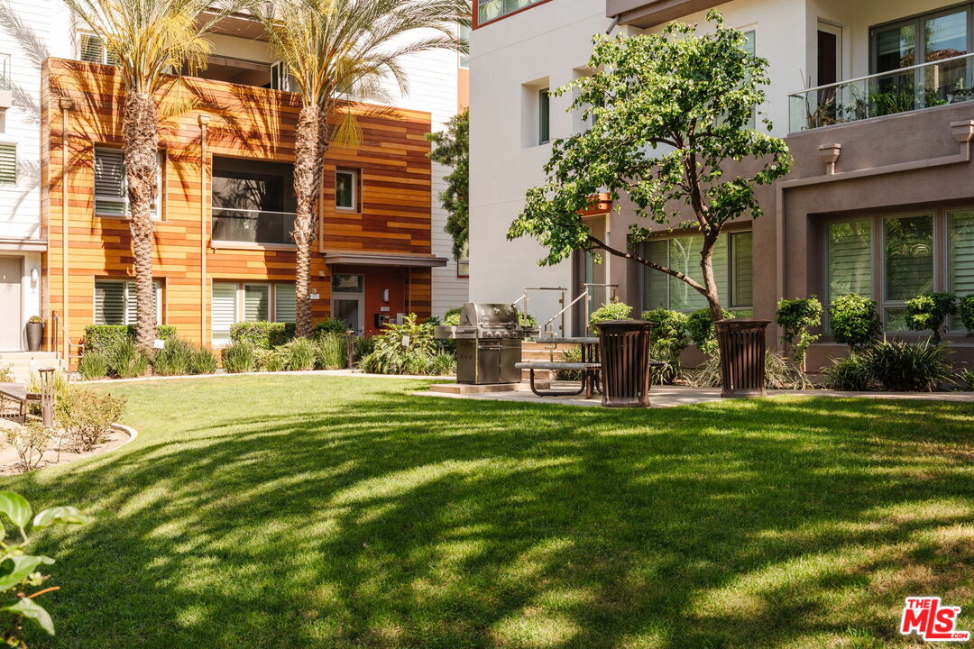 12655 Sandhill Ln Unit: 2