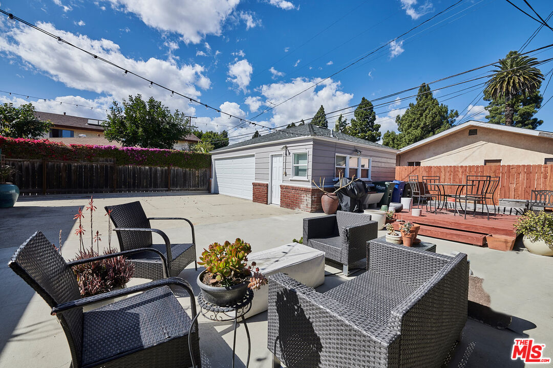4158 Baldwin Ave