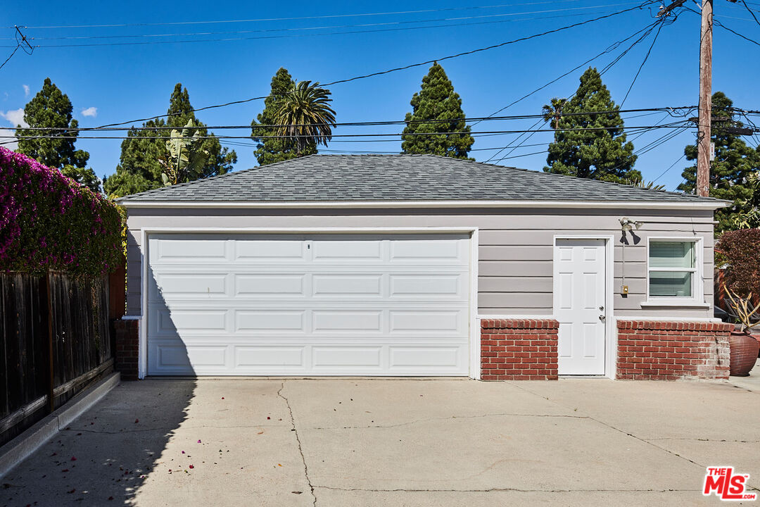 4158 Baldwin Ave