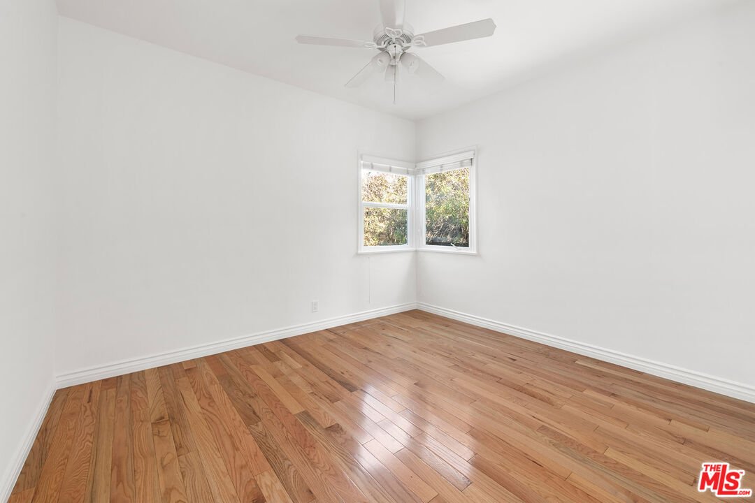 4158 Baldwin Ave