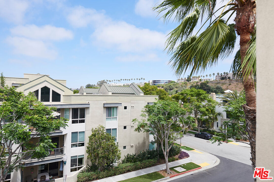 13080 Pacific Prome Unit: 401
