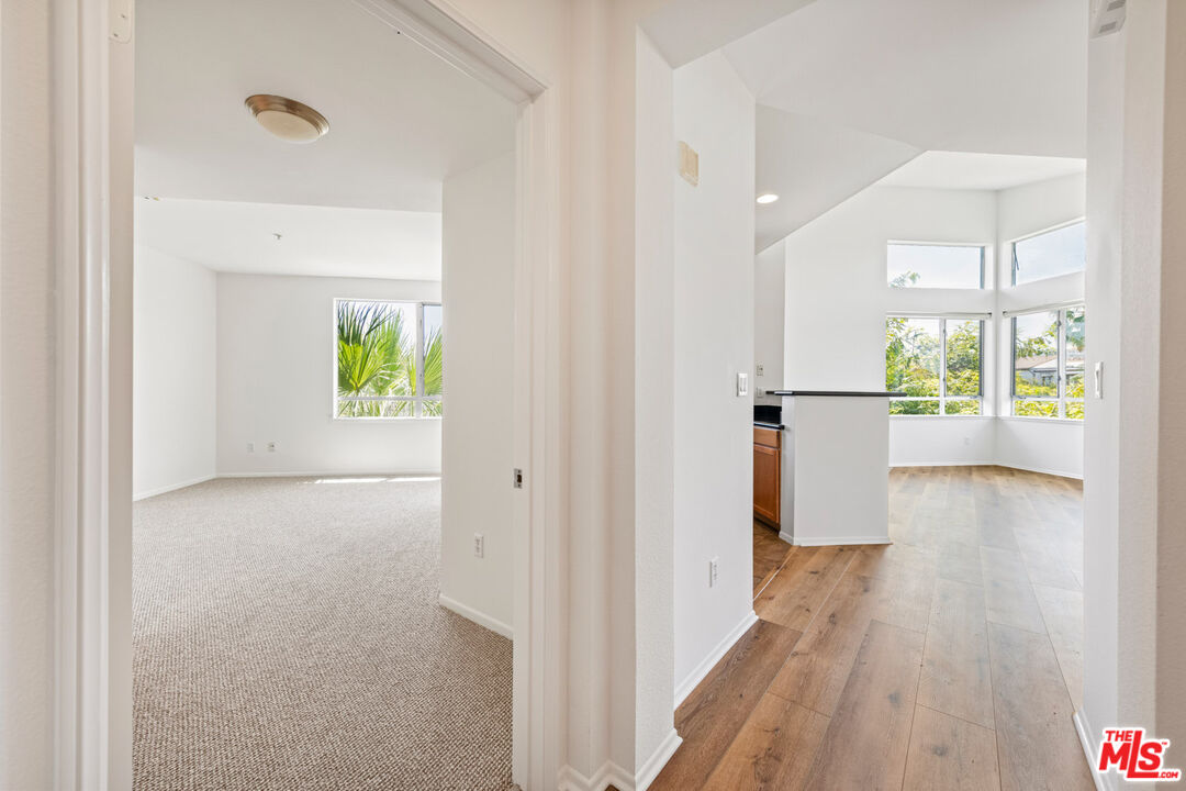 6400 Crescent Park Unit: 402