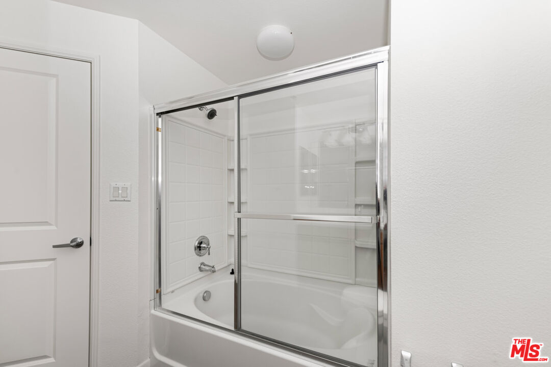 6400 Crescent Park Unit: 402