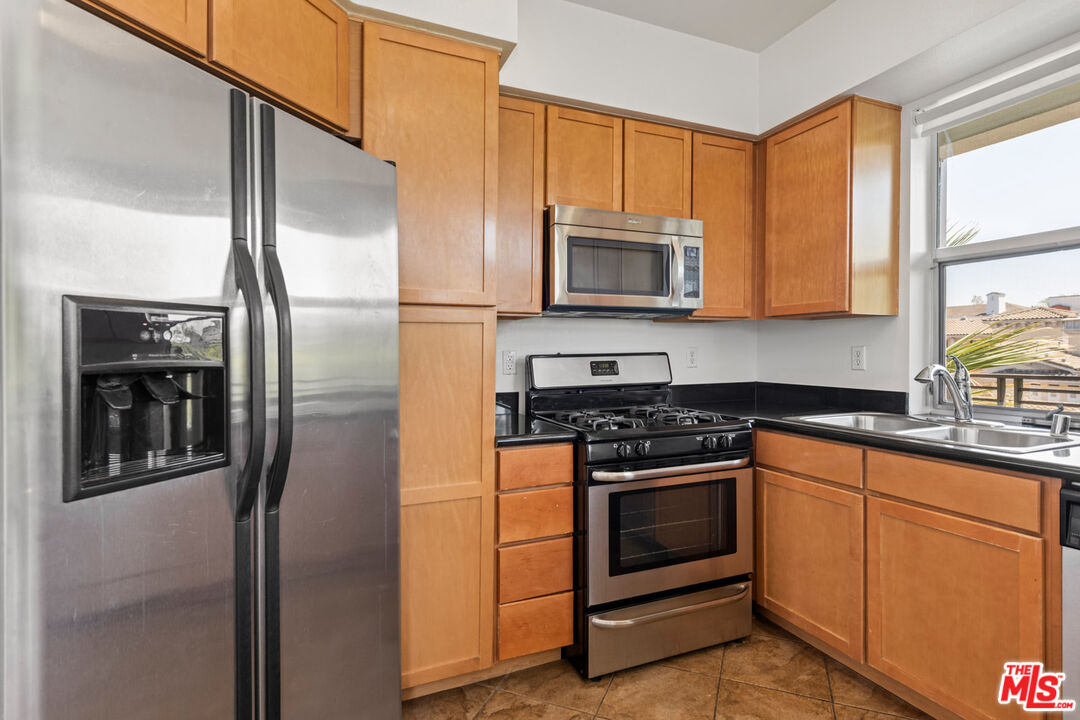 6400 Crescent Park Unit: 402